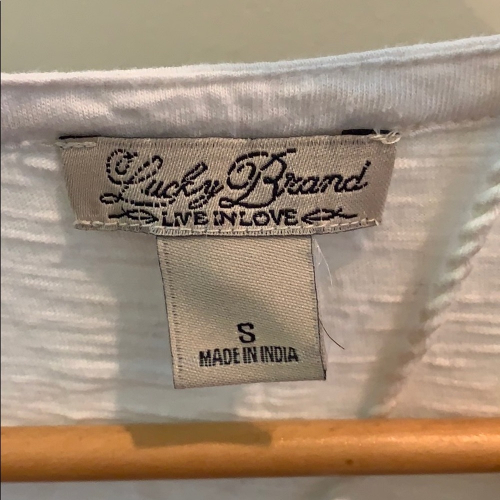 Blouse - Picture 2 of 3